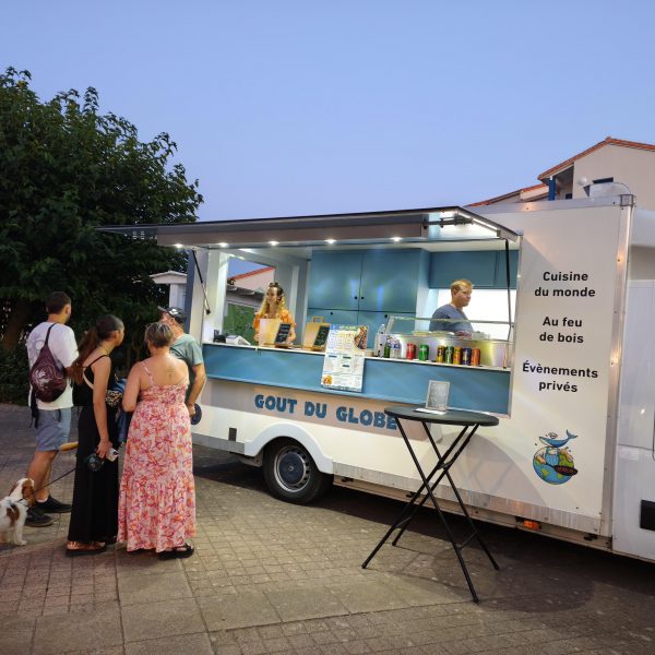 MarchéSemiNocturne3